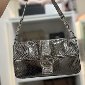 Silver shoulder bag!